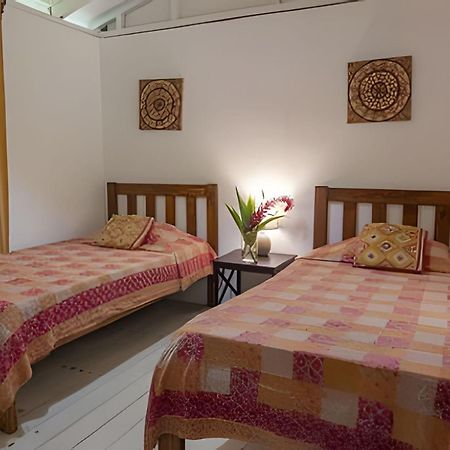 Villa Vishraam House ~ A Pocos Pasos De La Playa à Cocles Extérieur photo